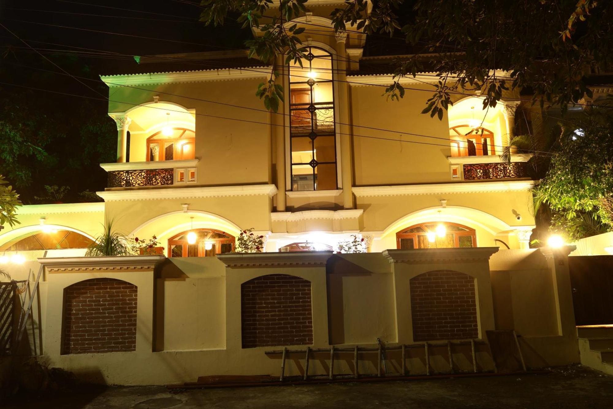 Suramya Homestay Bhopal Extérieur photo