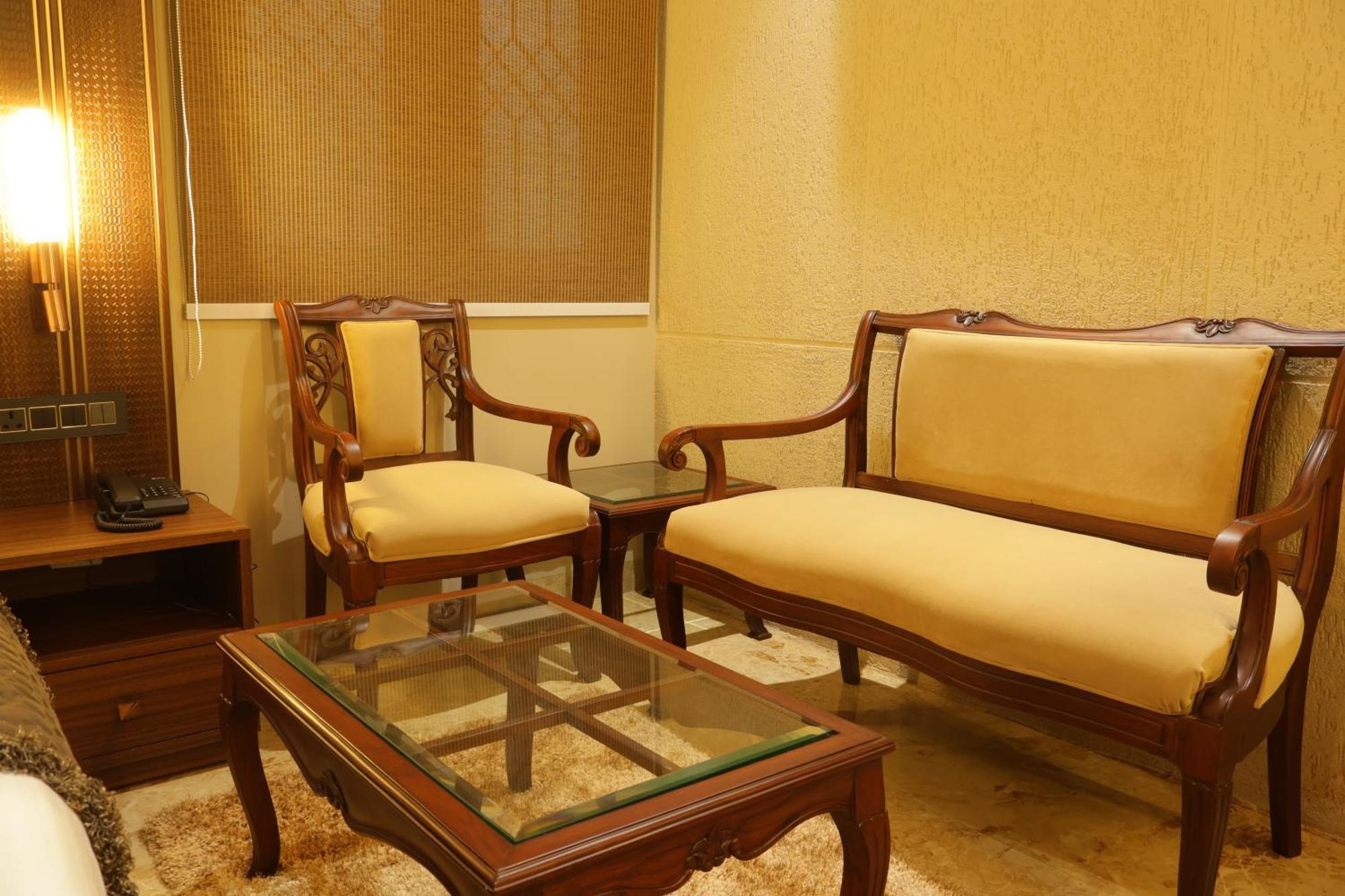 Suramya Homestay Bhopal Extérieur photo